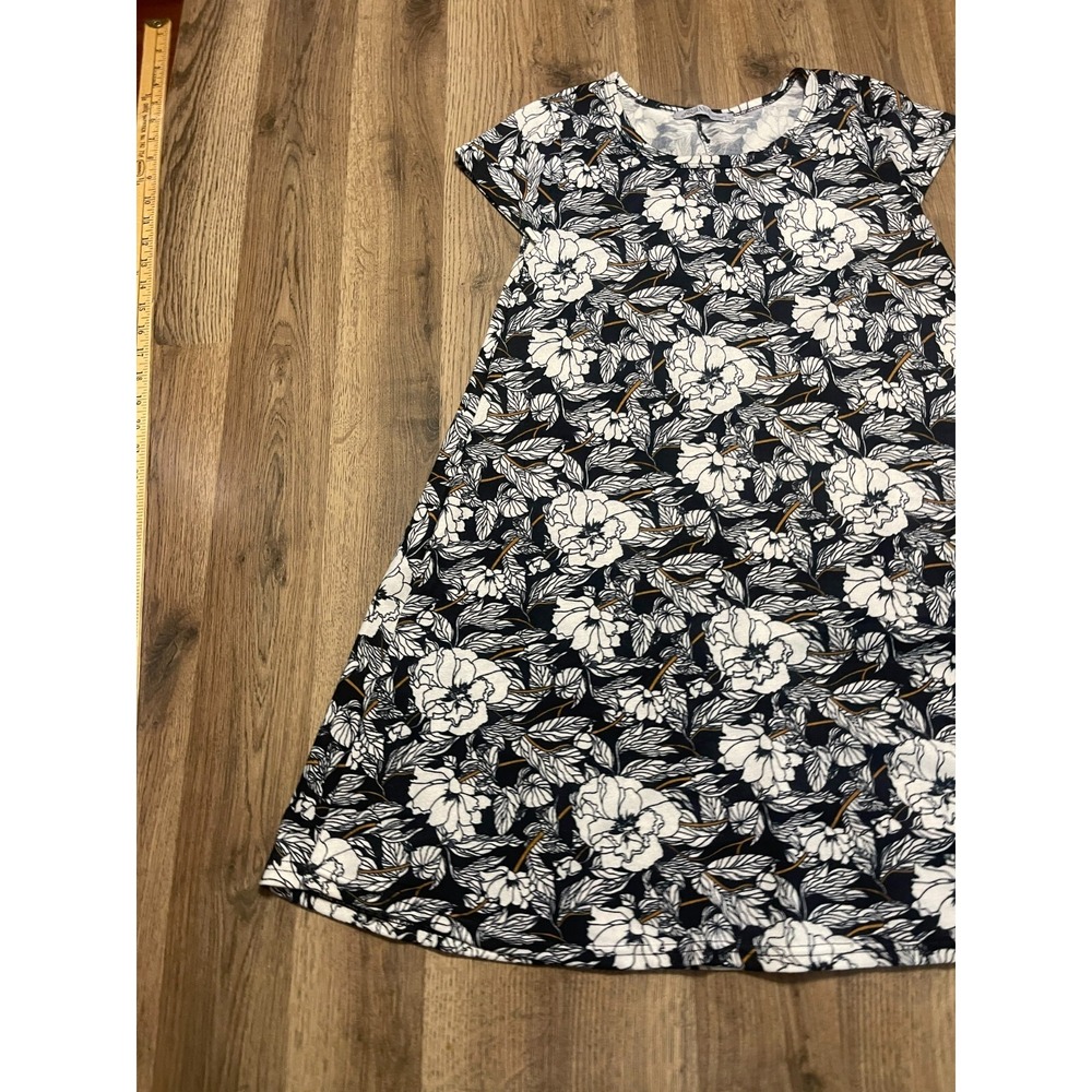 Adriana Dress, Women's Size Small/Medium, Black White, Floral, A-line - Picture 3 of 8
